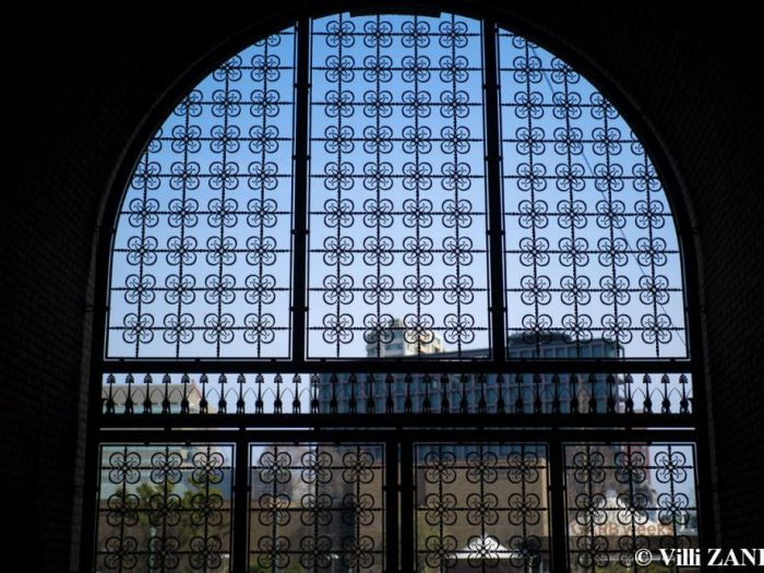 Archisio - Zanini Sas Di Geom Villi C - Progetto Kosei securities building osaka