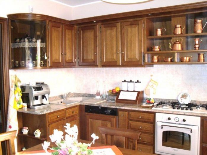 Archisio - Falegnameria Odino Egidio - Progetto Mobili classici cucine e begni