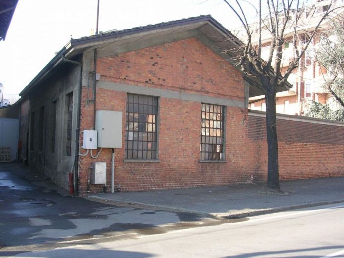 Archisio - Paolo Ceridono - Progetto Da officina meccanica ad ufficio