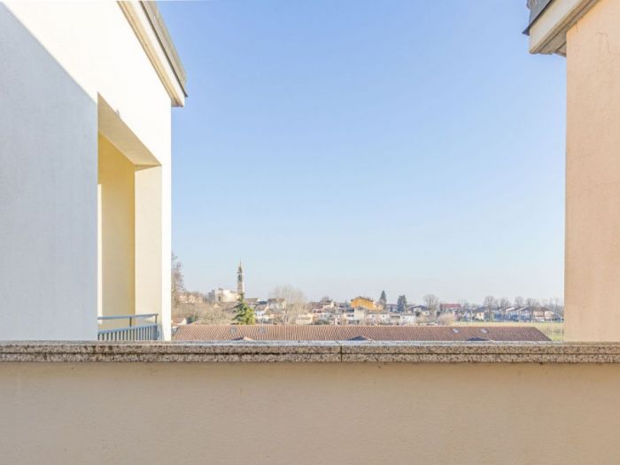 Archisio - Eukalipto Studio - Progetto Home staging completo servizio fotografico e foto drone su duplex vuoto