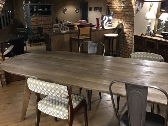 Archisio - Scenography - Progetto Tavoli e tavolini