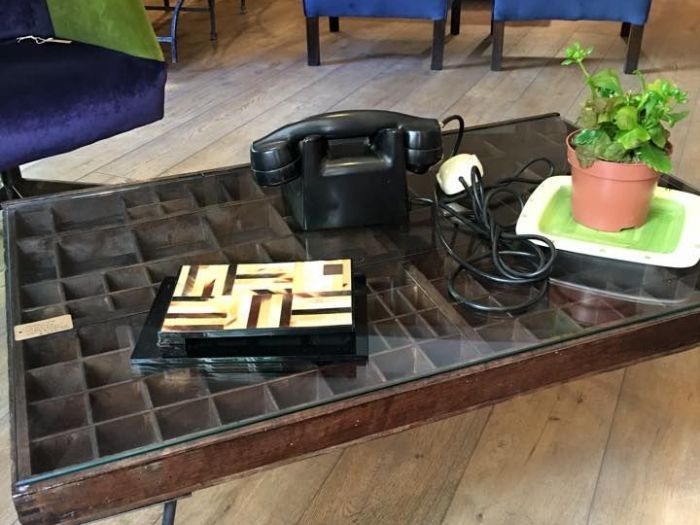 Archisio - Scenography - Progetto Tavoli e tavolini