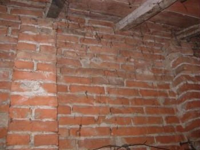 Archisio - Edile Lugli Di Giuseppe Lugli - Progetto Consolidamento sottotetto