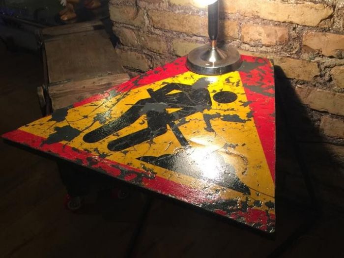 Archisio - Scenography - Progetto Tavoli e tavolini