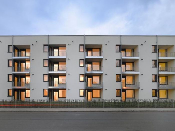 Archisio - Sergio Pascolo - Progetto Gttingendwelling for 96 students