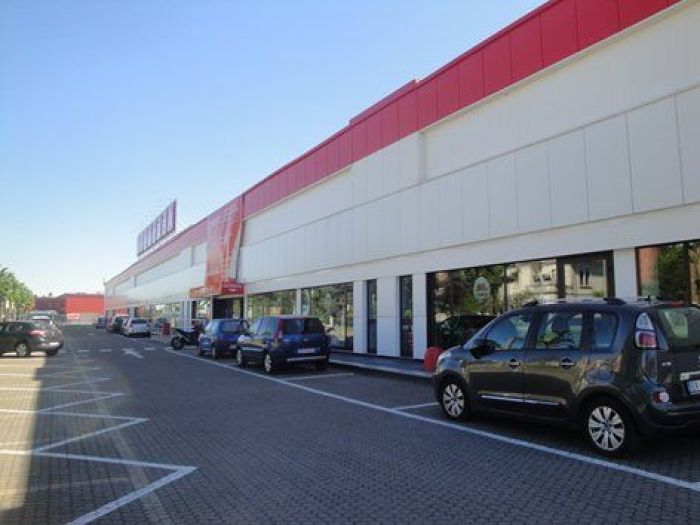 Archisio - Marco Valenti - Progetto Grancasa spa