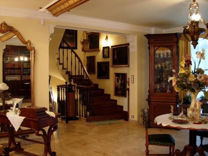 Archisio - Falegnameria Grelli Danilo - Progetto Una casa in noce nazionale