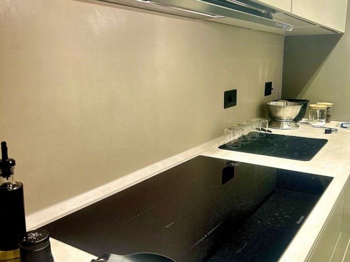 Archisio - Valbor Resine - Progetto Resina cementizia per villetta privata