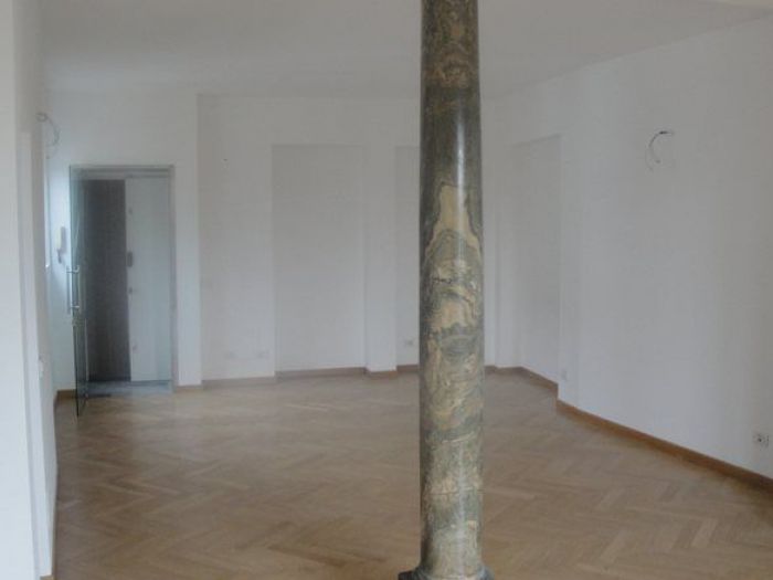 Archisio - Marco Valenti - Progetto Nuovo showroom via manzoni