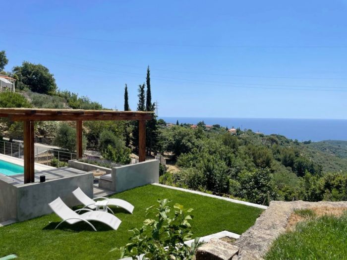 Archisio - Nadine Schmitz - Progetto Piccolo bed and breakfast