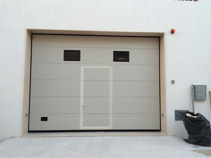 Archisio - Serramenti Puglisi srl - Progetto Porte basculanti e porte sezionali