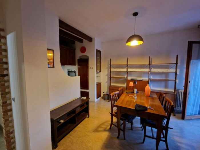 Archisio - Elisa Cattelan - Progetto Home staging - prima e dopo su immobile arredato