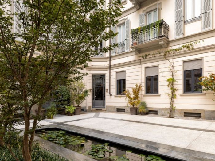 Archisio - Forme Dacqua - Progetto Due water garden per piante acquaticheLatmosfera sospesa tra passato e presente riflessa su due laghetti biologici