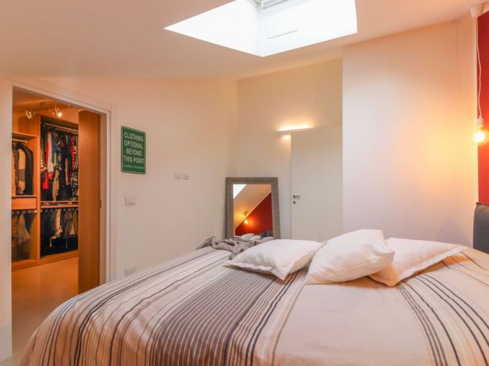 Archisio - Marina Ghedini - Progetto Home staging in attico moderno abitato