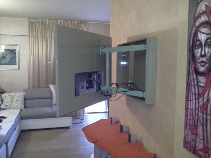 Archisio - Cecchini Porte srl - Progetto Televisore