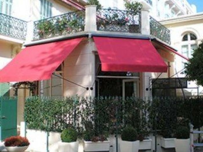 Archisio - Anna Punto Tende - Progetto Tende a caduta