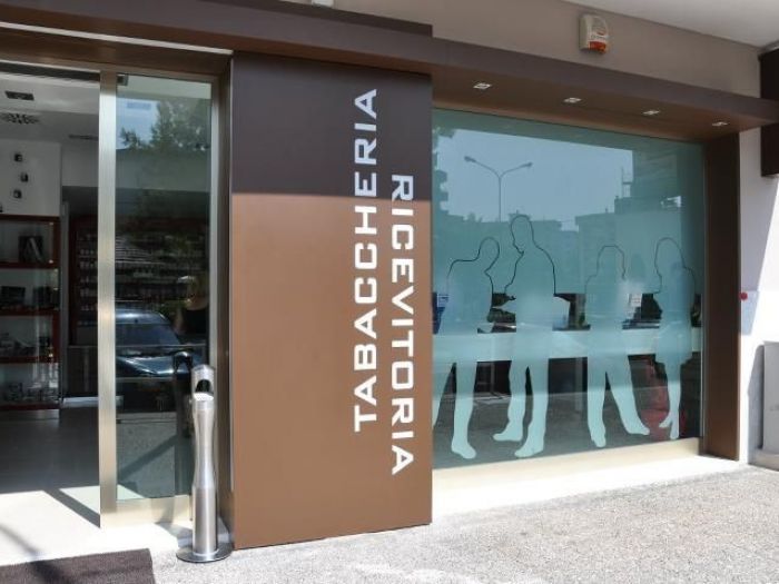 Archisio - Makestudio - Progetto Tobacco more