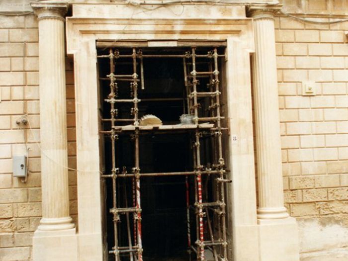 Archisio - Giuseppe Caruso - Progetto Consolidamento strutturale di edificio storico