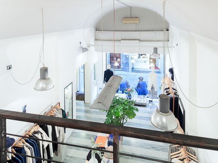 Archisio - Giacomo Ciolfi - Progetto Bjork - an indipendent store in florence