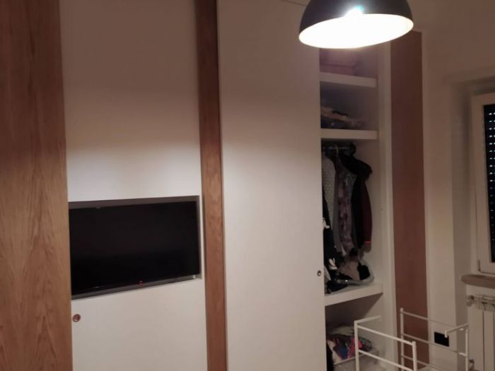 Archisio - Arte Del Legno 86 Snc - Progetto Frontale di armadio con tv incassato