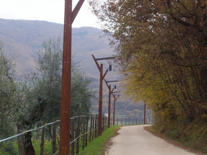 Archisio - Maurizio Moraldi - Progetto WoodlightLuce senza terra