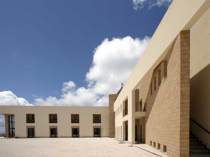 Archisio - Ada Atelier Darchitettura - Progetto Cantina ottoventi