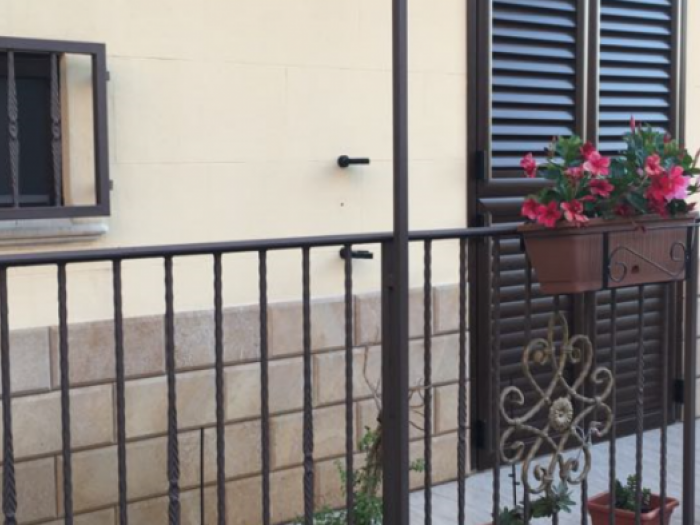 Archisio - Dauria Rocco - Progetto Progettazione infissi e cancelli