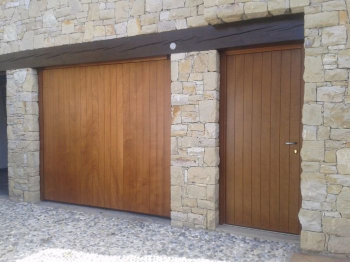 Archisio - Gr Porte - Progetto Porte residenziali - serrande e porte basculanti