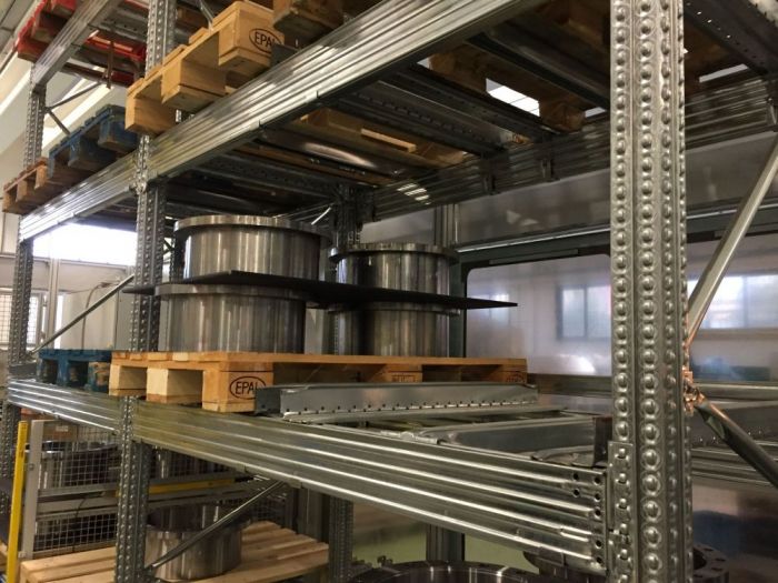 Archisio - Imetallici Di Taverna Andrea Taverna - Progetto Scaffali grandi portate