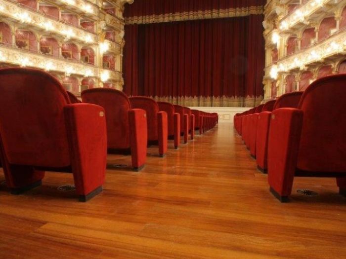 Archisio - Schinco Parquet srl - Progetto Teatro petruzzelli