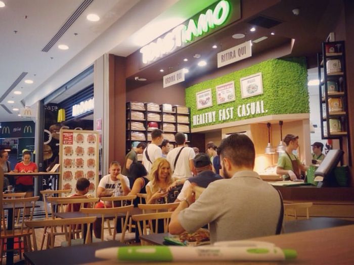 Archisio - Mario Imperato - Progetto Apertura del nuovo store toastiamo a roma est