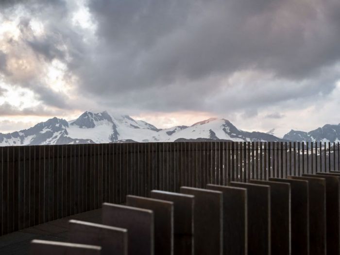 Archisio - Noa Network Of Architecture - Progetto tzi peak 3251m magia ad alta quota