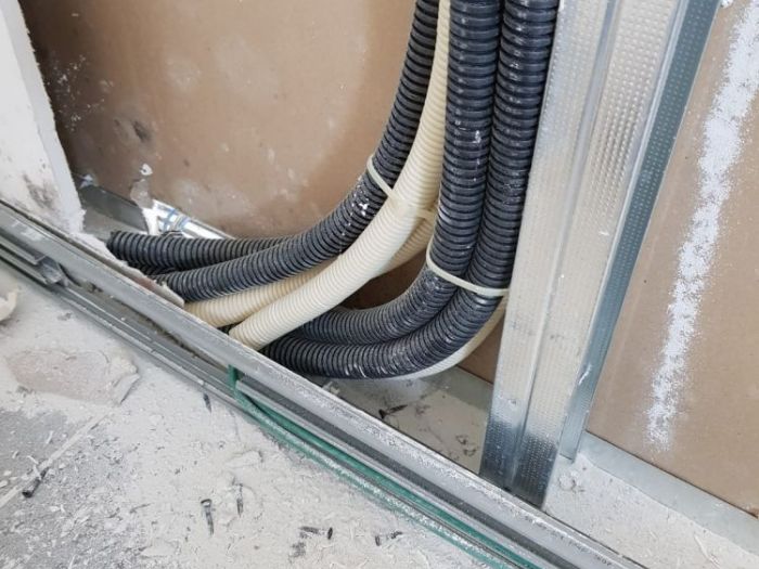 Archisio - Stil Pitture Di Gorgoglione Salvatore - Progetto Demolizione parete in cartongesso per open space uffici