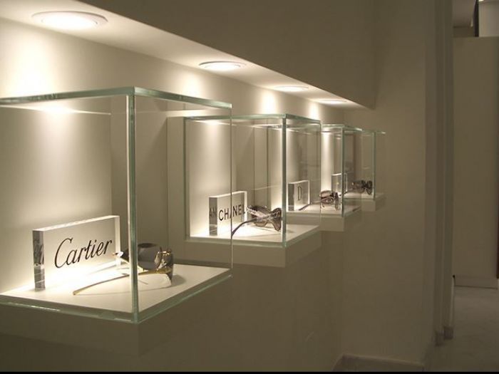 Archisio - Falegnameria Franciacorta Snc - Progetto 10 ottica e gioielleria - arredamento ottica