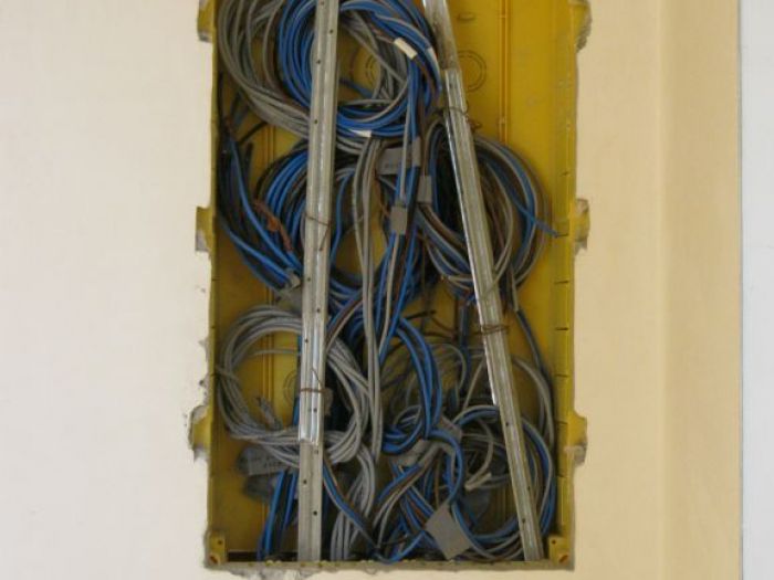 Archisio - Modernaluce Impianti Elettrici - Progetto 2013-2104 verderio edificio residenziale