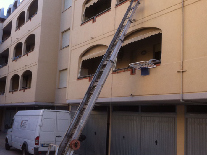 Archisio - M N Traslochi Di Marco Neri - Progetto Noleggio piattaforme e scale aeree