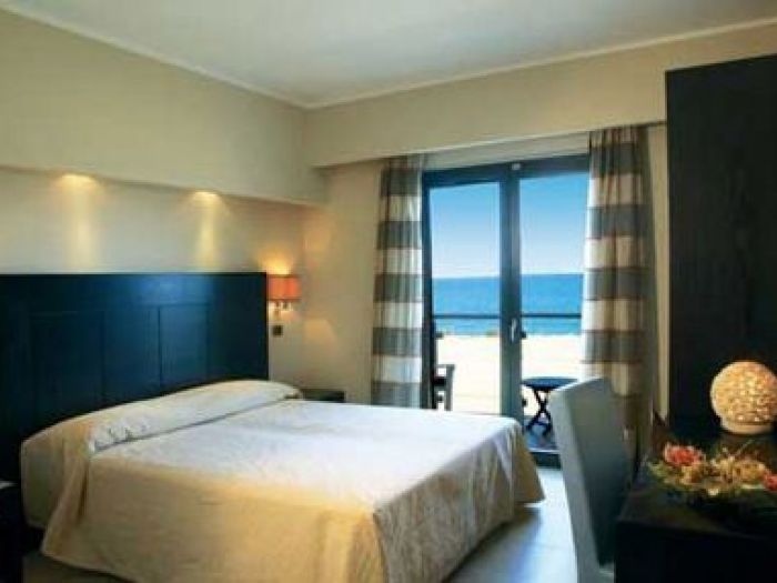 Archisio - Internamente - Progetto Hotel amendolara-cosenza