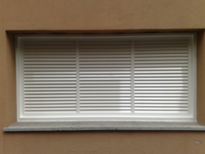 Archisio - De Siena Paolo Serramenti - Progetto Finestre persiane tapparelle e accessori zanzariere e vetrate