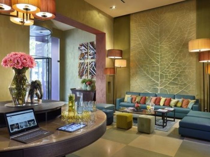 Archisio - Fzi Interiors - Progetto restiling enterprise hotel 2016 milano planetaria hotels