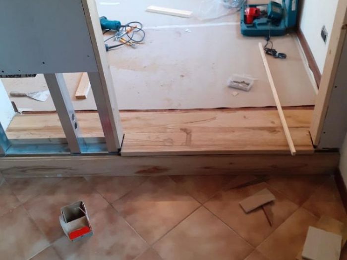 Archisio - Mani Srl Ristrutturazini - Progetto Parete in cartongesso per aggiungere una stanza presso un appartamento in roma zona axa