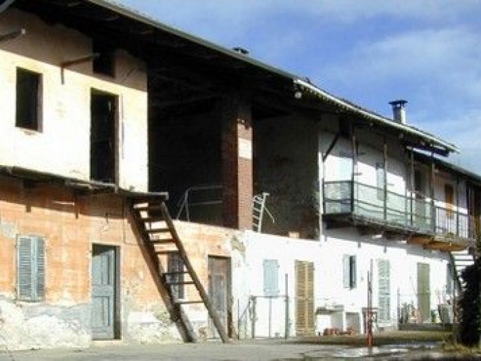 Archisio - Tascarella Fausto - Progetto Ristrutturazione integrale di cascina