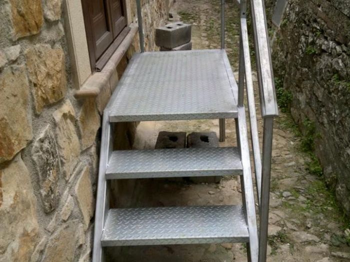 Archisio - Infissi In Pvc E Alluminio Di Sirni Alessandro - Progetto Scale