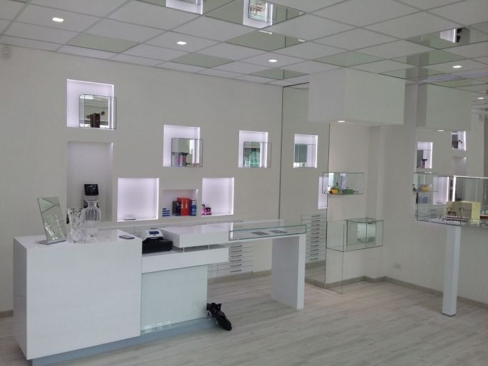Archisio - Danilo Di Lorenzo Di Michele - Progetto eyewearwarehouse