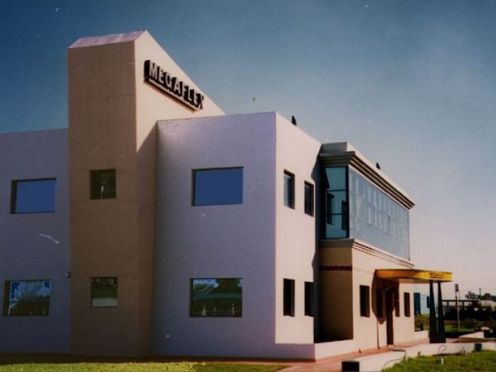 Archisio - Agati Carianni Di Carianni Jose - Progetto Ed Commercialied Industriali