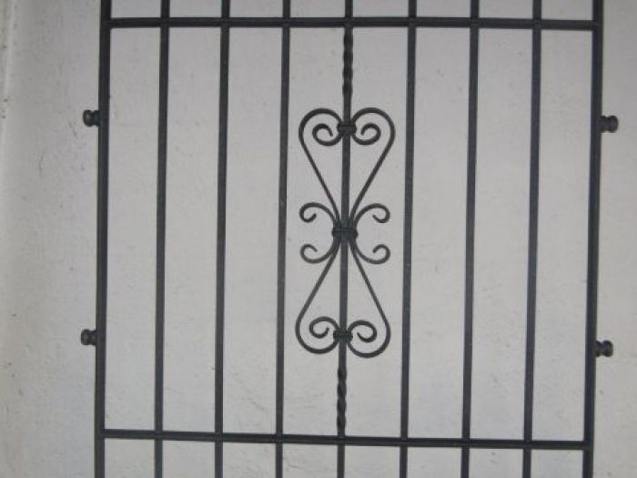 Archisio - Bet Di Buhazi Eugen Tudor - Progetto Recinzioni cancelli porta protezione caldaia