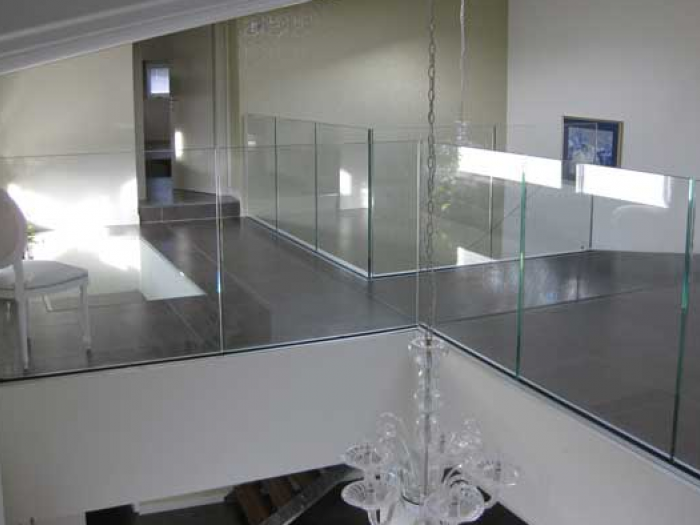 Archisio - Vetreria Galbusera - Progetto Parapetti in vetro