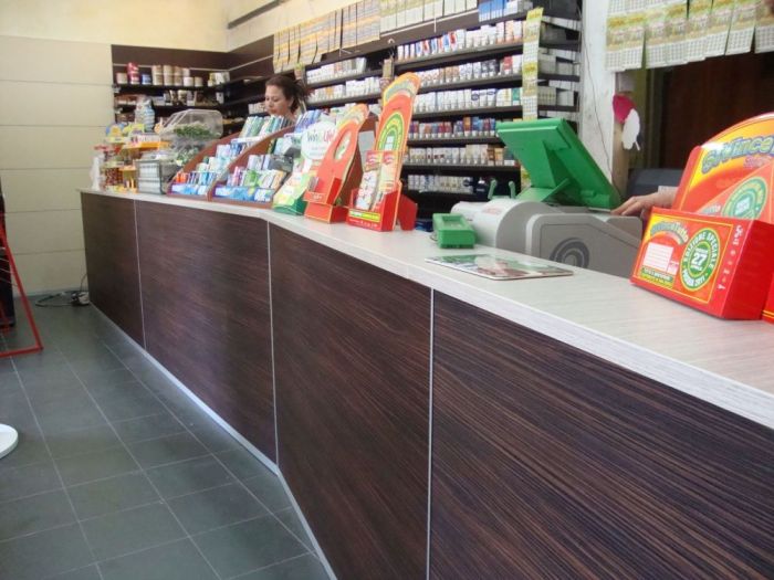 Archisio - Imetallici Di Taverna Andrea Taverna - Progetto Arredamento tabaccheria