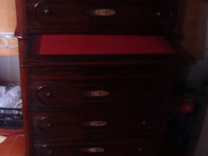 Archisio - Falegnameria Restauro Alaimo - Progetto Restauro mobili armadi realizzati su misura