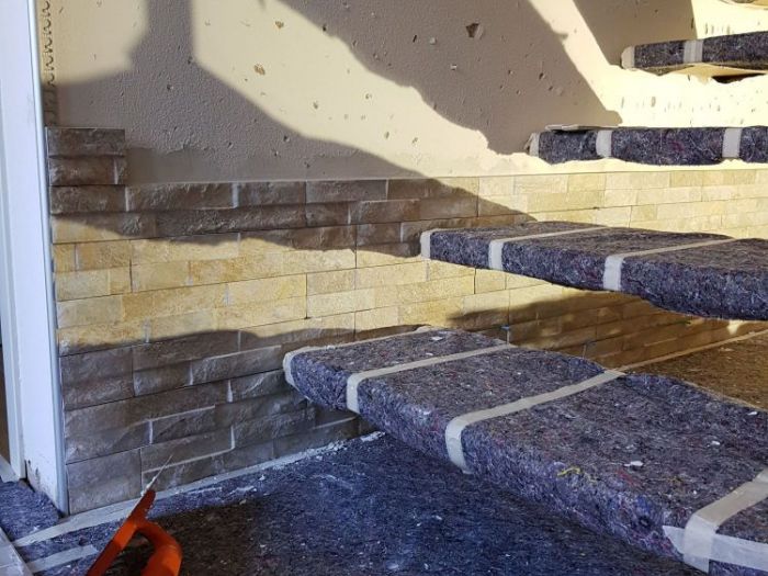 Archisio - Stil Pitture Di Gorgoglione Salvatore - Progetto Rivestimento parete scala in pietra