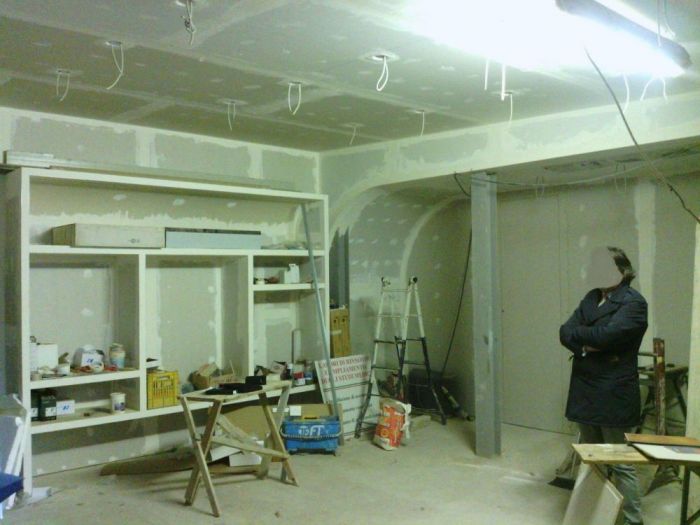 Archisio - Decora srl - Progetto Ristrutturazione negozio di abbigliamento